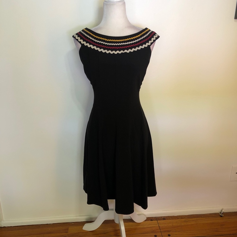 Gabby Skye Black Dress - Picture 2 of 10
